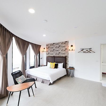 Ferienwohnung Live In The Happiness Zhushan Exterior foto