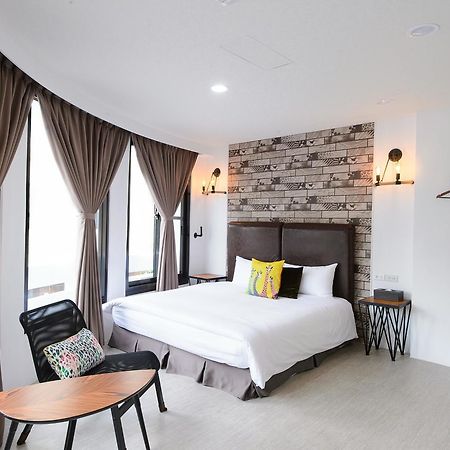 Ferienwohnung Live In The Happiness Zhushan Exterior foto