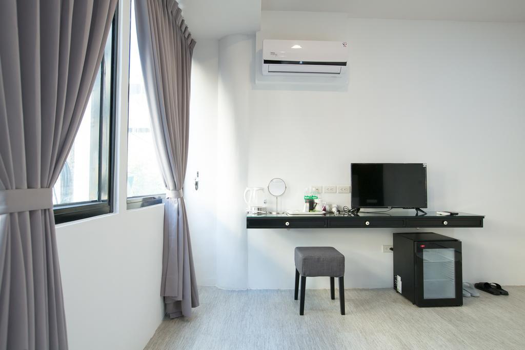 Ferienwohnung Live In The Happiness Zhushan Exterior foto